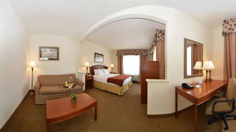 Holiday Inn Express Hotel & Suites Abilene Mall South By Ihg Exterior foto